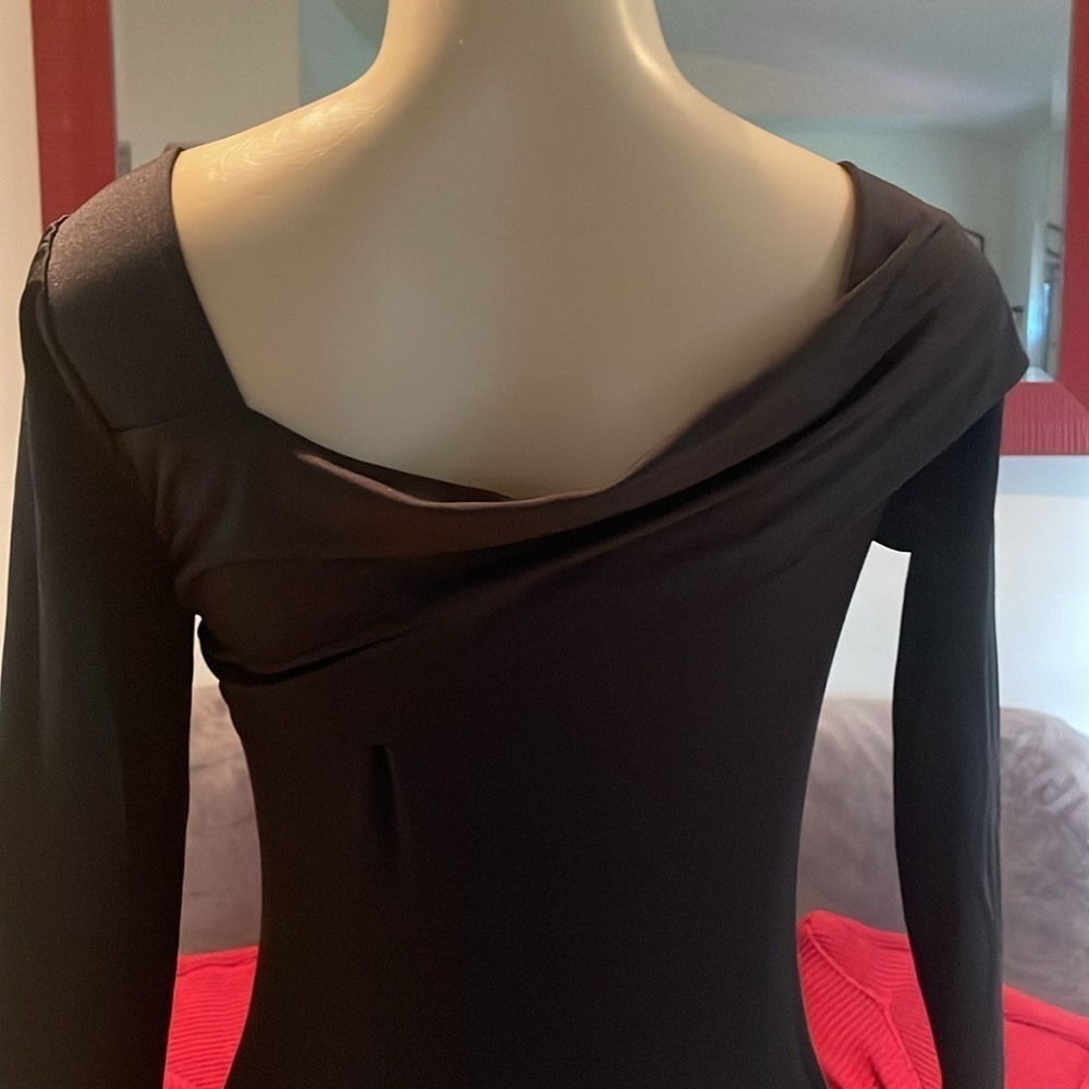 Madison and Berkeley- Wrapped Asymmetric Body size M - Picture 8 of 9